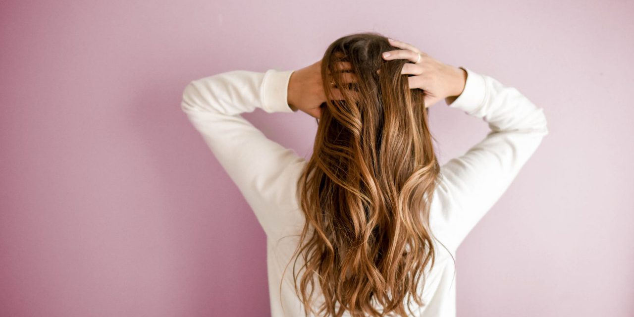 Last van haaruitval? 5 tips om dit tegen te gaan!